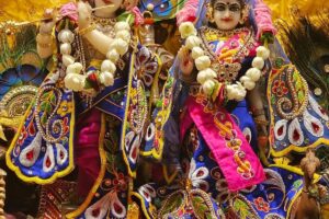 Janmashtami 2023: ਕ੍ਰਿਸ਼ਨ ਭਗਤੀ ‘ਚ ਡੁੱਬੇ ਬਾਲੀਵੁੱਡ ਸਿਤਾਰੇ, ਮਸ਼ਹੂਰ ਹਸਤੀਆਂ ਨੇ ਜਨਮਾਸ਼ਟਮੀ ਦੀ ਦਿੱਤੀ ਵਧਾਈ