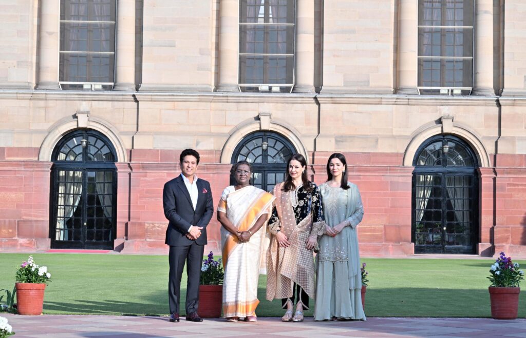 sachin tendulkar meet president