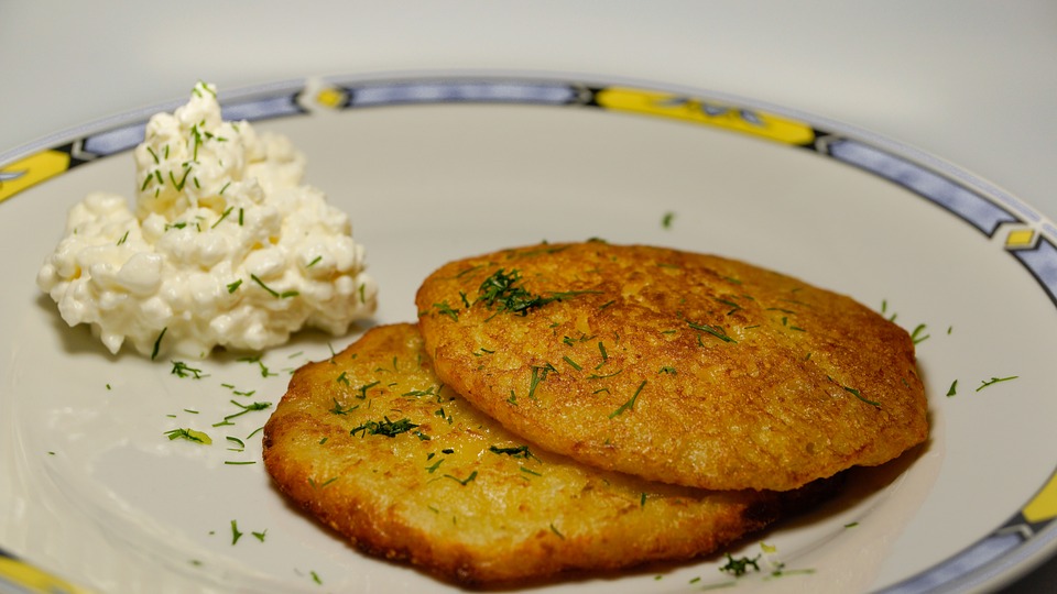 Potato Cheese Pancake Recipe: ਇਸ ਤਰਾਂ ਬਣਾਉ ਆਲੂ ਪਨੀਰ ਪੈਨਕੇਕ