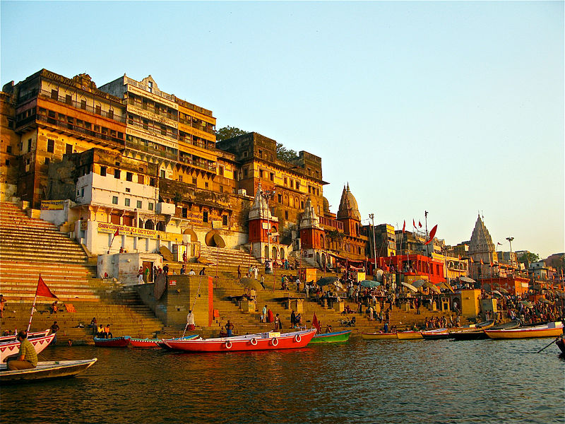 Varanasi Trip: ਜੇਕਰ ਤੁਸੀਂ ਬਨਾਰਸ ਦੀ ਯਾਤਰਾ ‘ਤੇ ਜਾ ਰਹੇ ਹੋ, ਤਾਂ ਇਹਨਾਂ ਥਾਵਾਂ ਨੂੰ ਨਾ ਕਰੋ ਮਿਸ