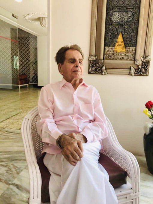 ਦਿਲੀਪ ਕੁਮਾਰ ਸਾਹ ਫੁੱਲਣ ਕਾਰਨ ਹਸਪਤਾਲ ਦਾਖਲ, ਪਤਨੀ ਸਾਇਰਾ ਬਾਨੋ ਨੇ ਪ੍ਰਸ਼ੰਸਕਾਂ ਨੂੰ ਕਿਹਾ ‘ਪ੍ਰਾਰਥਨਾ ਕਰੋ’