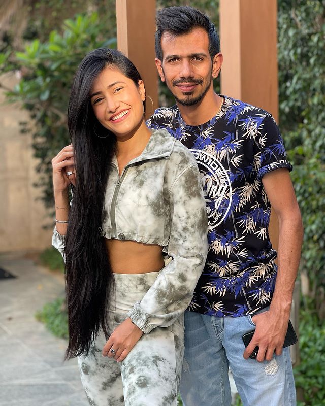 Yuzvendra Chahal, Dhanashree Latest Video: ਯੁਜਵੇਂਦਰ ਚਾਹਲ ਨੇ ਕਿਹਾ- ਮੇਰੀ ਪਤਨੀ ਨੇ ਮੈਨੂੰ ਗੁਗਲੀ ਖੇਡਣਾ ਸਿਖਾਇਆ ਹੈ