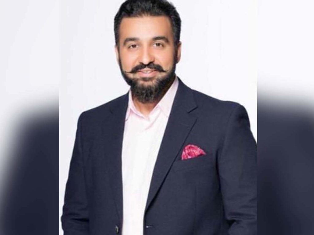 ਪੋਰਨੋਗ੍ਰਾਫੀ ਕੇਸ : ਰਾਜ ਕੁੰਦਰਾ ਵਿਰੁੱਧ ਗਵਾਹੀ ਲਈ ਚਾਰ ਮੁਲਾਜ਼ਮ ਤਿਆਰ