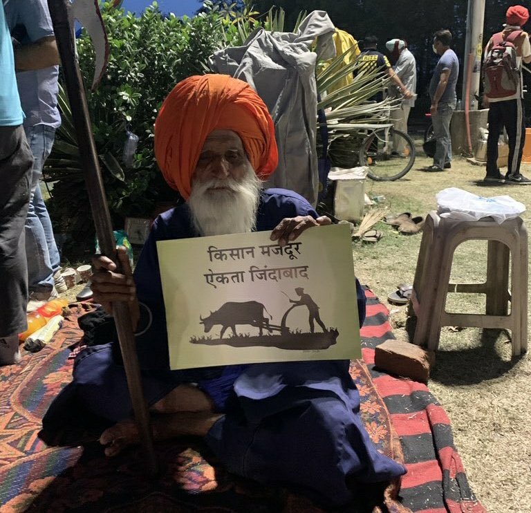 ਸੁਖਬੀਰ ਸਿੰਘ ਬਾਦਲ ਮਟਕਾ ਚੌਕ ਵਿਖੇ ਬਾਪੂ ਲਾਭ ਸਿੰਘ ਨੂੰ ਮਿਲਣ ਪਹੁੰਚੇ