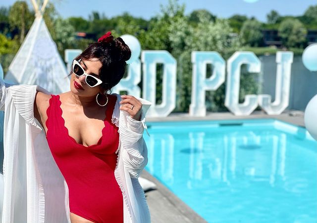 Priyanka Chopra ਨੇ ਆਪਣੇ ਜਨਮਦਿਨ ‘ਤੇ ਇੰਨੀ  ਮਹਿੰਗੀ ਡ੍ਰੇਸ ਪਾਈ