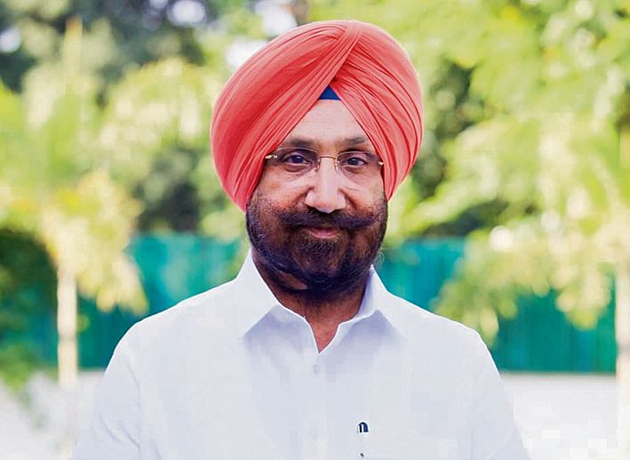ਮੁੱਖ ਮੰਤਰੀ ਕੈਪਟਨ ਅਮਰਿੰਦਰ ਸਿੰਘ ਨੂੰ ਹਉਮੈ ਛੱਡ ਦੇਣੀ ਚਾਹੀਦੀ ਹੈ : ਰੰਧਾਵਾ