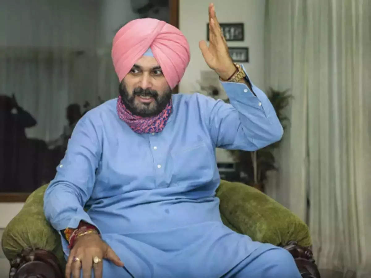 ਅਹੁਦਾ ਹੋਵੇ ਜਾਂ ਨਾ ਮੈਂ ਰਾਹੁਲ ਅਤੇ ਪ੍ਰਿਯੰਕਾ ਦੇ ਨਾਲ : ਸਿੱਧੂ