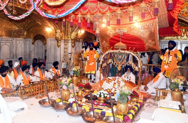 ਸ੍ਰੀ ਗੁਰੂ ਗ੍ਰੰਥ ਸਾਹਿਬ ਜੀ ਦਾ ਪਹਿਲਾ ਪ੍ਰਕਾਸ਼ ਪੁਰਬ ਉਤਸ਼ਾਹ ਨਾਲ ਮਨਾਇਆ