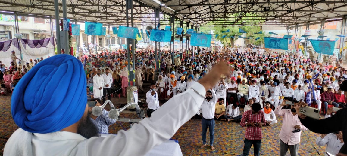 ਸਰਕਾਰ ਅਤੇ ਪੰਥ ਦੇ ਠੇਕੇਦਾਰਾਂ ਵੱਲੋਂ ਬਾਬਾ ਜੀਵਨ ਸਿੰਘ ਨੂੰ ਅਣਗੌਲਿਆ ਜਾਣਾ ਬਹੁਜਨ ਸਮਾਜ ਦੀ ਬੇਪੱਤੀ : ਗੜ੍ਹੀ