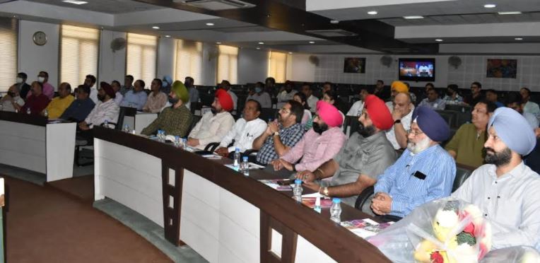 ਪ੍ਰਮੁੱਖ ਉਦਯੋਗਪਤੀਆਂ ਨੇ ਪ੍ਰਗਤੀਸ਼ੀਲ ਪੰਜਾਬ ਨਿਵੇਸ਼ਕ ਸੰਮੇਲਨ ਵਿੱਚ ਵਰਚੂਅਲ ਢੰਗ ਨਾਲ ਕੀਤੀ ਸ਼ਿਰਕਤ