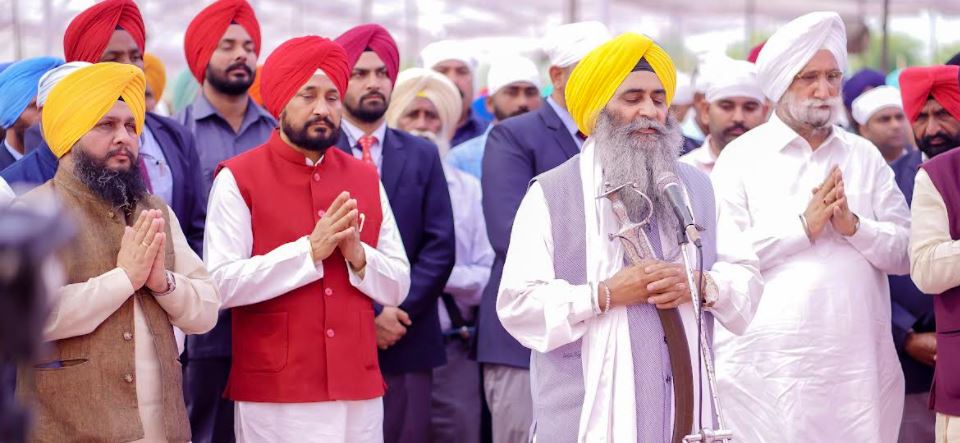 ਸ੍ਰੀ ਗੁਰੂ ਨਾਨਕ ਦੇਵ ਜੀ ਦੇ ਪ੍ਰਕਾਸ਼ ਪੁਰਬ ਤੋਂ ਪਹਿਲਾਂ ਕਰਤਾਰਪੁਰ ਸਾਹਿਬ ਲਾਂਘੇ ਨੂੰ ਖੋਲ੍ਹਣ ਦੇ ਫੈਸਲੇ ਦਾ ਸਵਾਗਤ