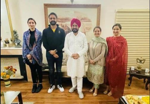 ਮੁੱਖ ਮੰਤਰੀ ਚੰਨੀ ਸੁਖਪਾਲ ਸਿੰਘ ਖਹਿਰਾ ਦੇ ਘਰ ਪੁੱਜੇ