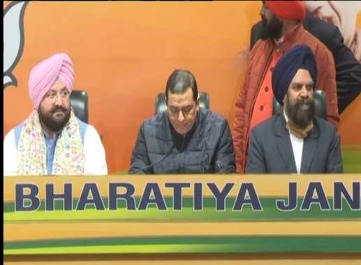 ਸਿੱਧੂ ਦੇ ਥਾਪੜੇ ਵਾਲੇ ਫਤਿਹਜੰਗ ਬਾਜਵਾ ਨੇ ਛੱਡੀ ਕਾਂਗਰਸ,ਭਾਜਪਾ ‘ਚ ਹੋਏ ਸ਼ਾਮਿਲ