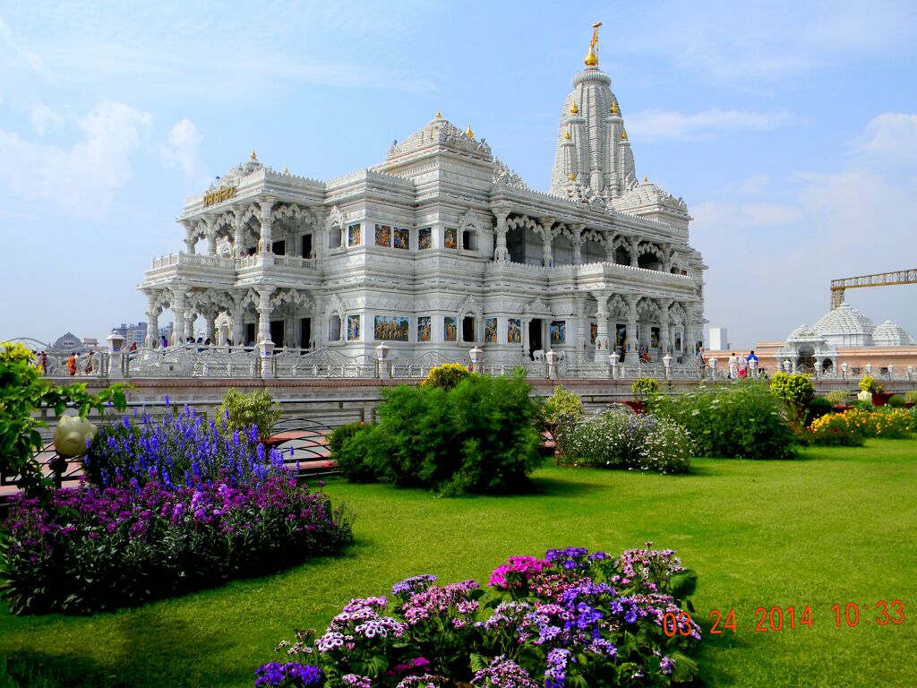 ਸਿਰਫ ਹੋਟਲਾ ‘ਚ ਹੀ ਨਹੀਂ, ਇਨ੍ਹਾਂ ਖੂਬਸੂਰਤ ਮੰਦਰਾਂ ਵਿੱਚ ਤੁਸੀਂ ਸੱਤ ਫੇਰੇ ਲੈ ਸਕਦੇ ਹੋ