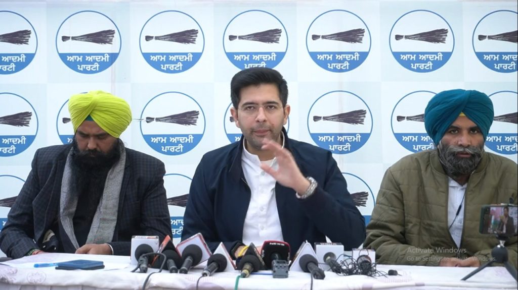 ਵੜਿੰਗ ਦੀਆਂ ਬੱਸਾਂ ਵਾਂਗ ਮਜੀਠੀਆ ਆਵੇਗਾ ਜੇਲ੍ਹ ਤੋਂ ਬਾਹਰ-ਰਾਘਵ ਚੱਢਾ