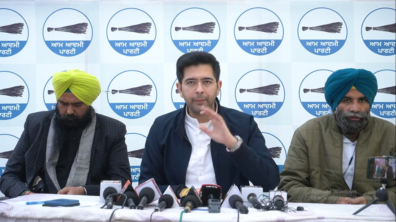 ਵੜਿੰਗ ਦੀਆਂ ਬੱਸਾਂ ਵਾਂਗ ਮਜੀਠੀਆ ਆਵੇਗਾ ਜੇਲ੍ਹ ਤੋਂ ਬਾਹਰ-ਰਾਘਵ ਚੱਢਾ