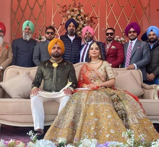 ਪ੍ਰੇਮ ਢਿੱਲੋਂ ਦੇ ਭਰਾ ਪਰਮ ਢਿੱਲੋਂ ਦੀ ਪਤਨੀ ਦਾ ਕੀ ਨਾਮ ਹੈ?
