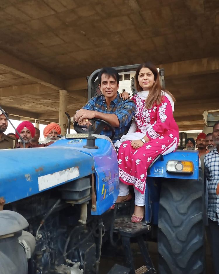 ਸੋਨੂੰ ਸੂਦ ਦਾ ਵੱਡਾ ਫੈਸਲਾ, ਪੰਜਾਬ ਕਾਂਗਰਸ ‘ਚ ਸ਼ਾਮਲ ਹੋਈ ਭੈਣ ਮਾਲਵਿਕਾ ਲਈ ਪ੍ਰਚਾਰ ਨਹੀਂ ਕਰਨਗੇ