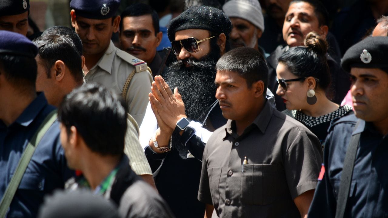 ਫਰਲੋ ‘ਤੇ ਆਏ ਬਾਬਾ ਸਾਧ ਨੂੰ ਮਿਲੀ ਜੈੱਡ ਪਲੱਸ ਸੁਰੱਖਿਆ