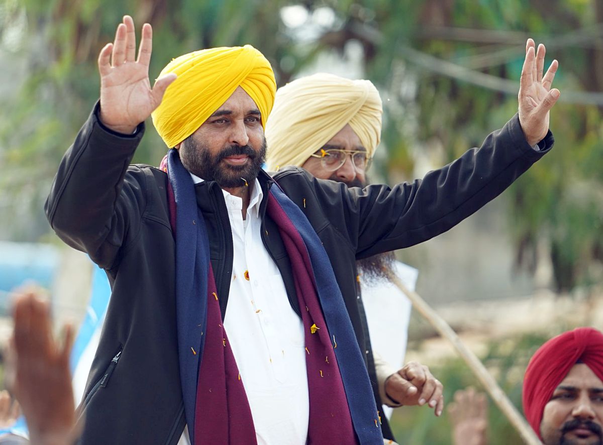 ਪੰਜਾਬ ‘ਚ ਸ਼ੁਰੂ ਹੋਈ ਸਫਾਈ ਮੁਹਿੰਮ, ‘ਆਪ’ ਦੇ ਝਾੜੂ ਨੇ ਬਣਾਇਆ ਰਿਕਾਰਡ