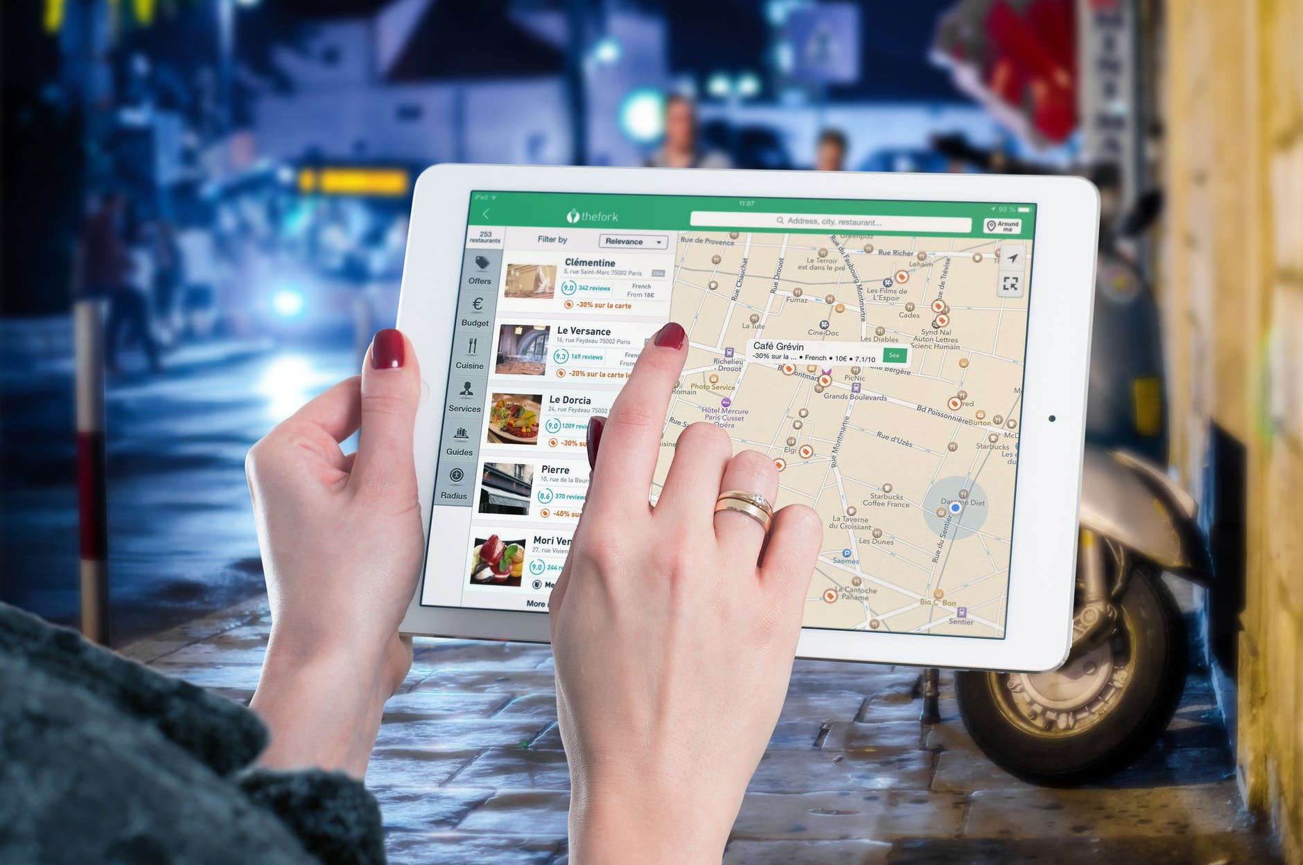 Russia-Ukraine Crisis: Google ਨੇ ਯੂਕਰੇਨ ‘ਚ Maps ਦਾ ਲਾਈਵ ਟ੍ਰੈਫਿਕ ਡਾਟਾ ਰੋਕਿਆ, ਜਾਣੋ ਕਿਉਂ ਚੁੱਕਿਆ ਇਹ ਕਦਮ?