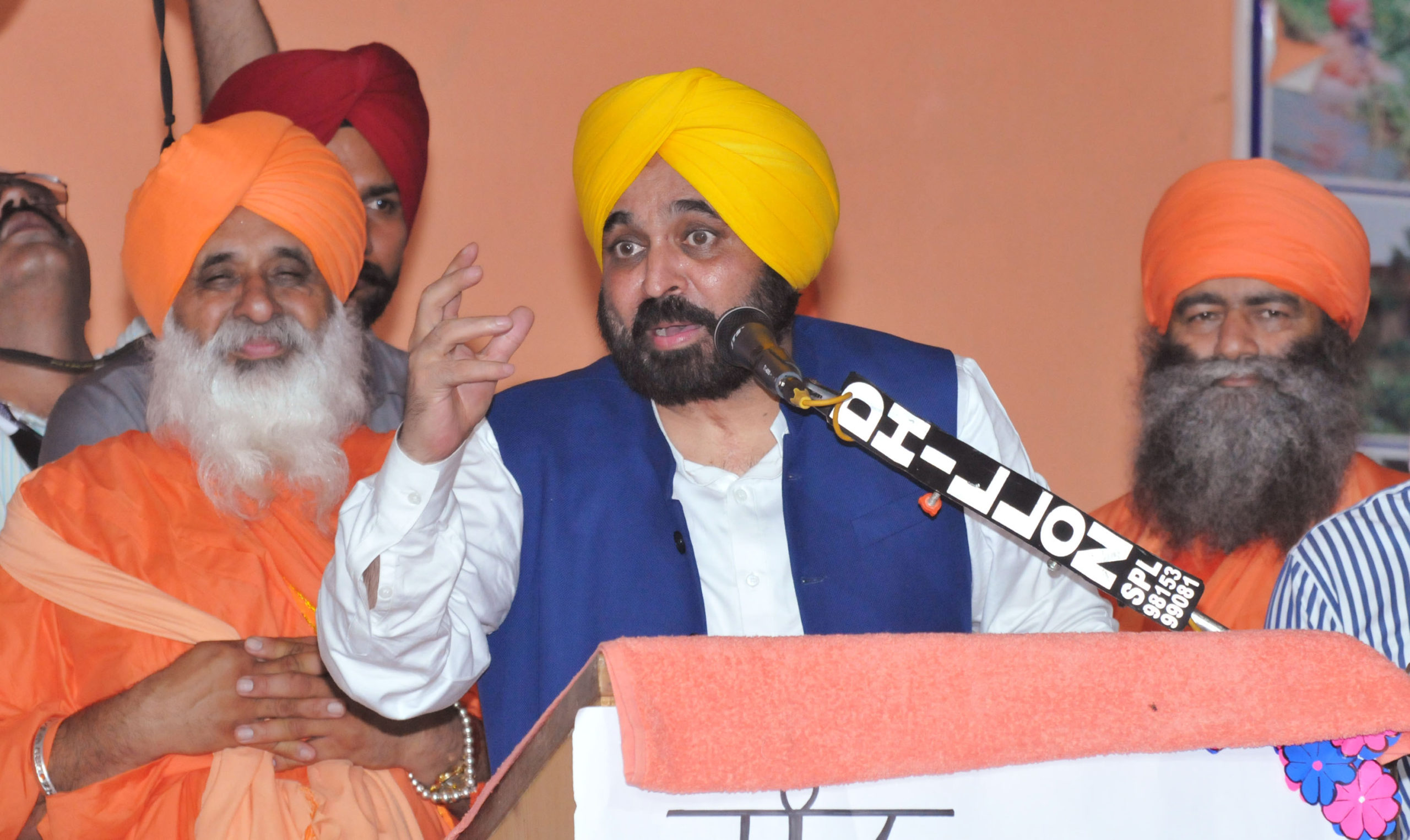 ਸੰਤ ਸੀਚੇਵਾਲ ‘ਆਪ’ ਵਲੋਂ ਜਾਣਗੇ ਰਾਜਸਭਾ , ਸੀ.ਐੱਮ ਮਾਨ ਨੇ ਕੀਤਾ ਐਲਾਨ