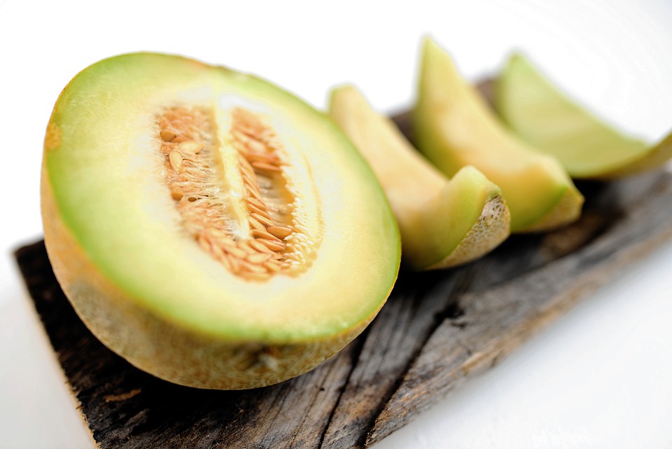 Muskmelon Side Effects: ਫਾਇਦੇ ਦੇ ਨਾਲ ਨਾਲ ਨੁਕਸਾਨ ਵੀ ਦੇ ਸਕਦਾ ਹੈ ਖਰਬੂਜਾ, ਜਾਣੋ ਇਸ ਦਾ ਸੇਵਨ ਕਰਨ ਦਾ ਤਰੀਕਾ