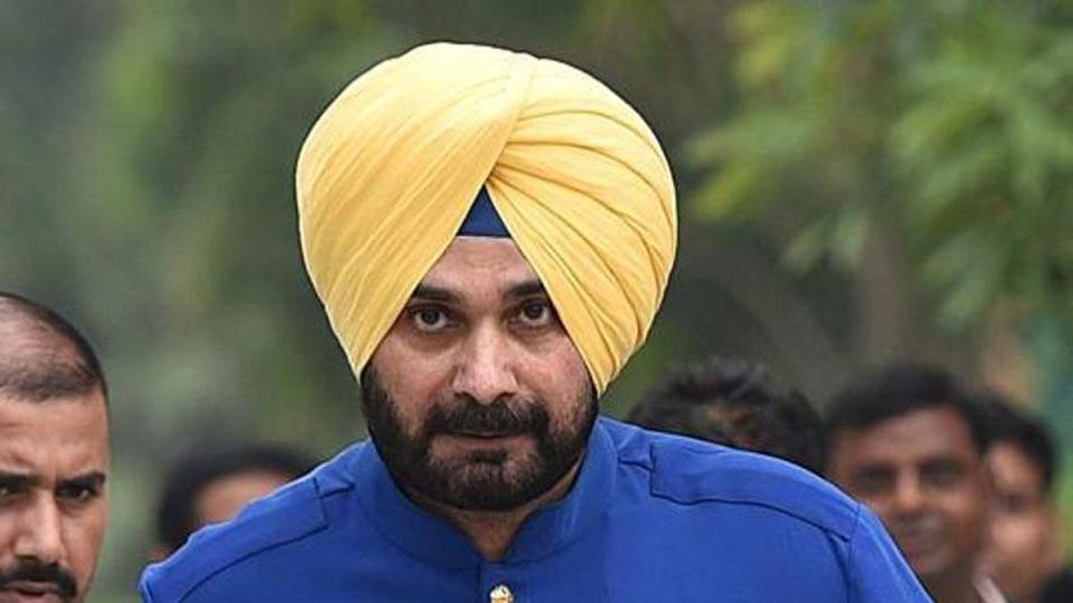 ਨਵਜੋਤ ਸਿੱਧੂ ਨੂੰ ਸੁਪਰੀਮ ਕੋਰਟ ਨੇ ਸੁਣਾਈ ਇੱਕ ਸਾਲ ਦੀ ਸਜ਼ਾ , ਜਾਣਗੇ ਜੇਲ੍ਹ