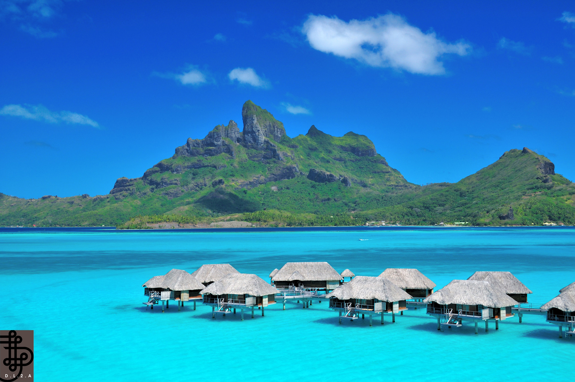 Bora Bora Island: ਇਹ ਹੈ ਦੁਨੀਆ ਦਾ ਸਭ ਤੋਂ ਖੂਬਸੂਰਤ ਅਤੇ ਰੋਮਾਂਟਿਕ ਟਾਪੂ, ਹਨੀਮੂਨ ਲਈ ਜਾਂਦੇ ਹਨ ਜੋੜੇ
