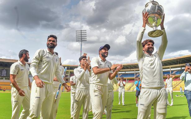 ਘਰੇਲੂ ਕ੍ਰਿਕਟ ‘ਚ BCCI ਵਧਾਏਗਾ ਇਨਾਮੀ ਰਾਸ਼ੀ, ਰਣਜੀ ਟਰਾਫੀ ‘ਚ ਲਾਗੂ ਹੋਵੇਗਾ DRS ਜਾਂ ਨਹੀਂ? ਜਾਣੋ ਇਸ ‘ਤੇ ਕੀ ਫੈਸਲਾ ਹੋਇਆ