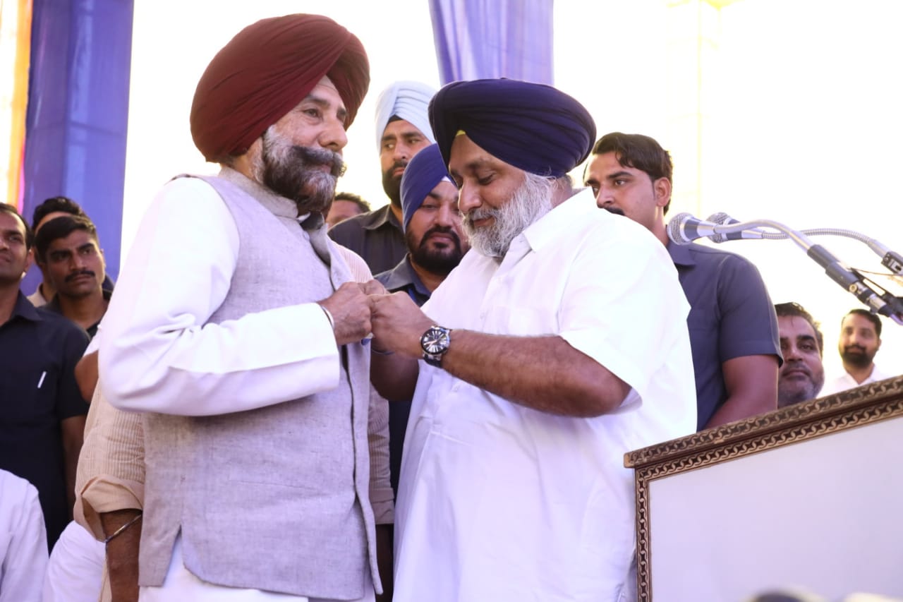 ਸੁਖਬੀਰ ਬਾਦਲ ਵੱਲ ਚੱਲੀ Miss Guided Missile, ਸੁਖਬੀਰ ਤੋਂ ਮੰਗਿਆ ਅਸਤੀਫਾ
