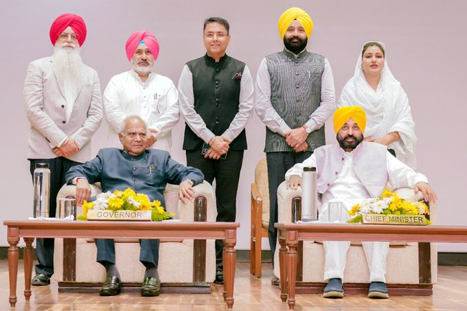 ਮਾਨ ਮੰਤਰੀ ਮੰਡਲ ਦੇ ਨਵੇਂ 5 ਮੰਤਰੀ ਸੰਭਾਲਣਗੇ ਇਹ ਮਹਿਕਮਾ, ਦੇਖੋ ਕਿਸ ਮੰਤਰੀ ਨੂੰ ਮਿਲੀ ਕਿਹੜੀ ਜ਼ਿੰਮੇਵਾਰੀ