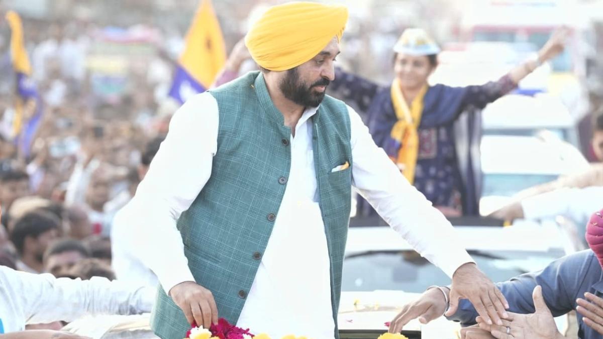 ਗੁਜਰਾਤੀਆਂ ਨੂੰ ਪਸੰਦ ਹੈ ਕੇਜਰੀਵਾਲ ਦਾ ‘ਨਵਾਂ ਇੰਜਨ’, ਭਾਜਪਾ ਦੀ ਡਬਲ ਇੰਜਨ ਸਰਕਾਰ ਤੋਂ ਚੁੱਕਿਆ ਮੋਹ- ਸੀ.ਐੱਮ ਮਾਨ