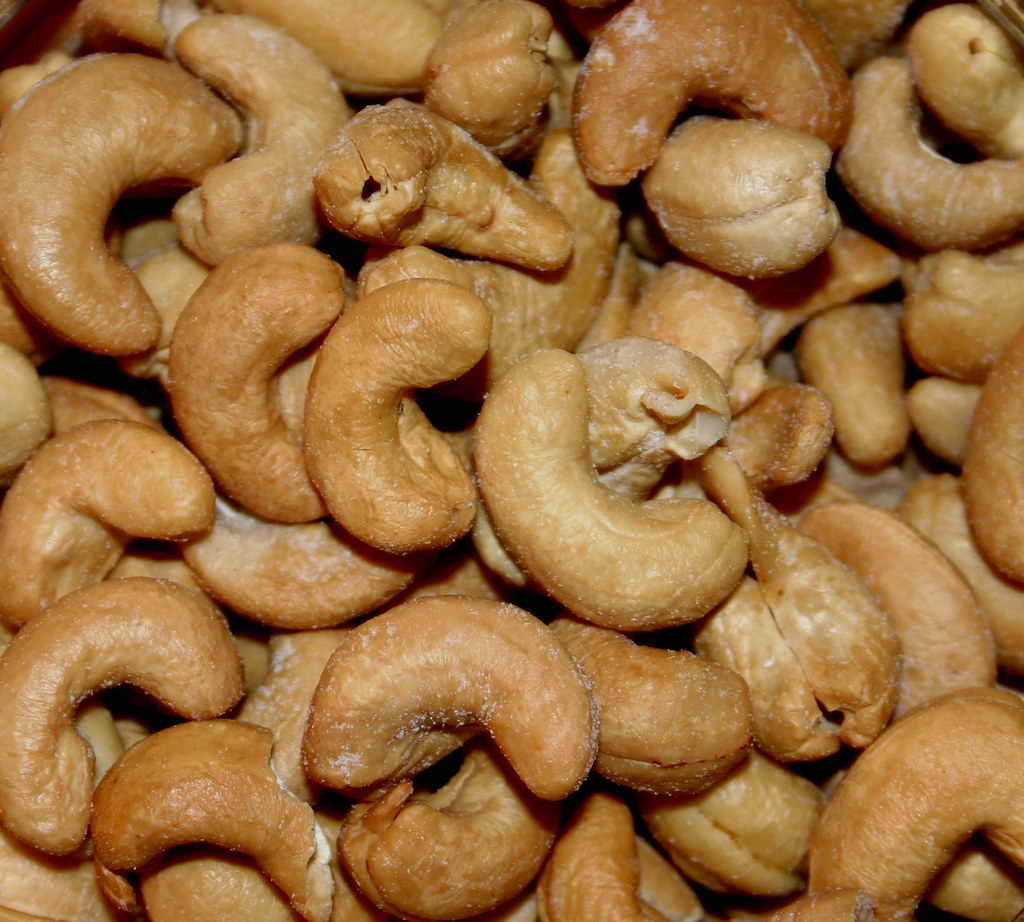 Fake Cashew: ਅਣਜਾਣੇ ਵਿੱਚ ਕੀਤੇ ਤੁਸੀਂ ਵੀ ਤਾਂ ਨਹੀਂ ਖਾ ਰਹੇ ਹੋ ਨਕਲੀ ਕਾਜੂ?…