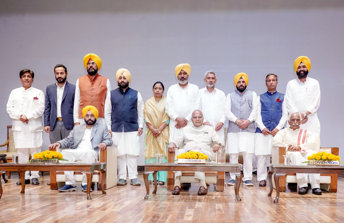 ਮਾਨ ਦੀ ਕੈਬਨਿਟ ‘ਚ ਹੋ ਸਕਦੈ ਬਦਲਾਅ, ਨਵੇਂ ਚਿਹਰਿਆਂ ਨੂੰ ਮਿਲੇਗਾ ਮੌਕਾ