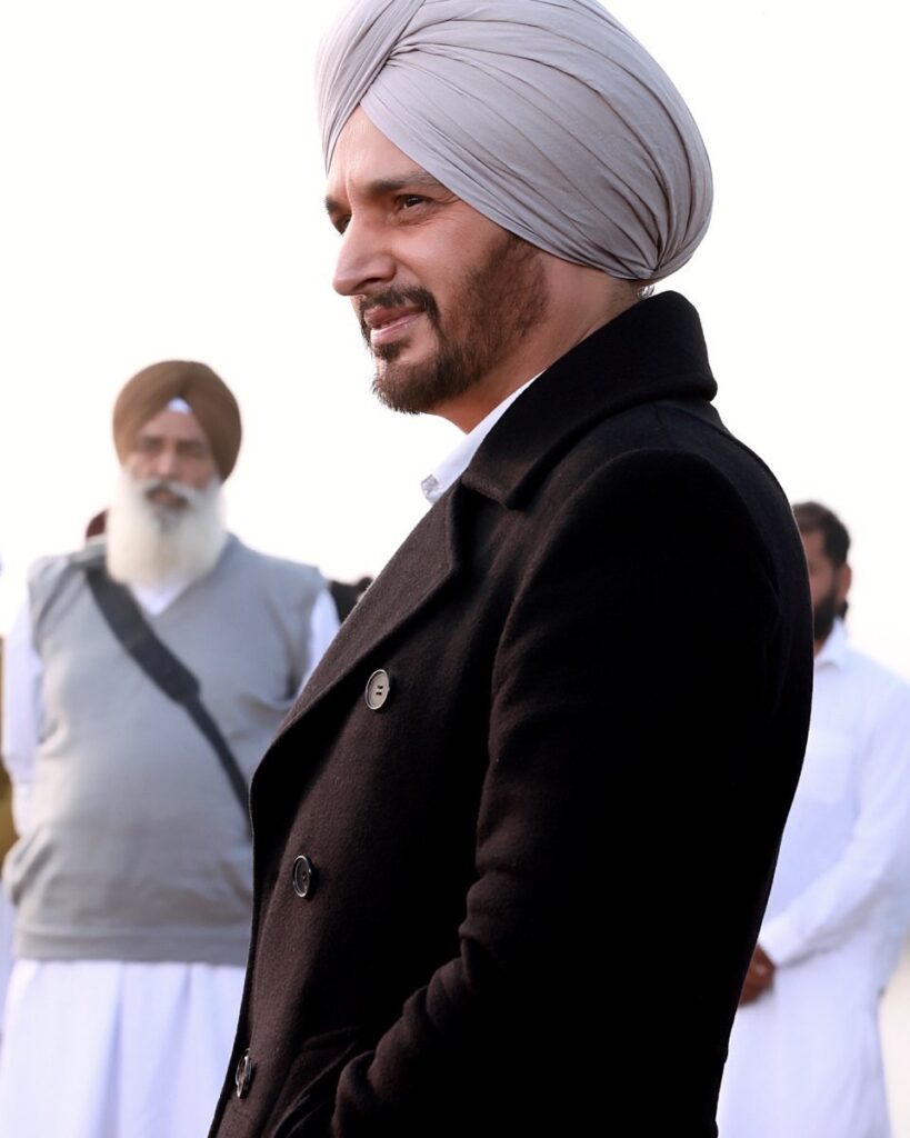 ਜਦੋਂ ਵਾਲ ਕੱਟਣ ਤੋਂ ਬਾਅਦ ਜਿੰਮੀ ਸ਼ੇਰਗਿੱਲ ਦੇ ਮਾਤਾ-ਪਿਤਾ ਅਤੇ ਪਰਿਵਾਰ ਨੇ ਤੋੜੇ ਸਾਰੇ ਰਿਸ਼ਤੇ, ਜਾਣੋ ਕੀ ਹੈ ਕਹਾਣੀ