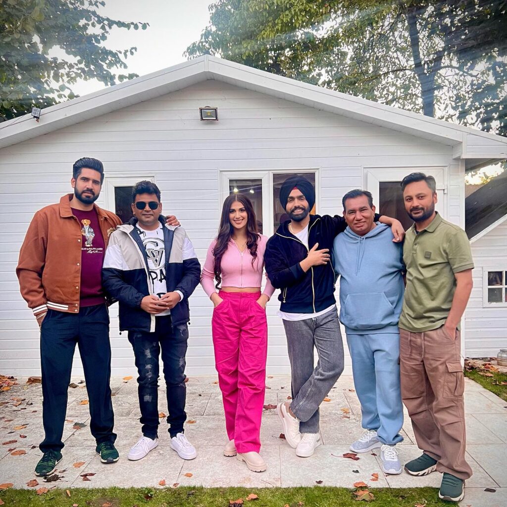 ਐਮੀ ਵਿਰਕ ਦੀ ਆਉਣ ਵਾਲੀ ਫਿਲਮ ‘Annhi Dea Mazzak Ae’ ਦੀ ਸ਼ੂਟਿੰਗ ਹੋਈ ਪੂਰੀ