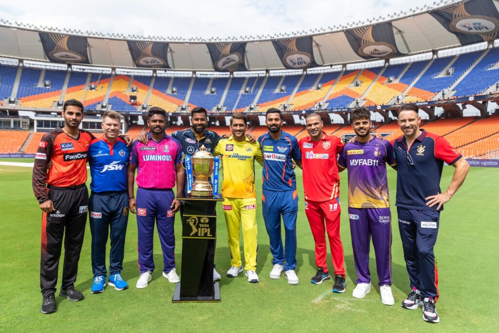 IPL 2024: ਵਿਰਾਟ ਨੂੰ ਮਿਲਿਆ ਆਰੇਂਜ ਕੈਪ ਦਾ ਤਾਜ, ਜਾਣੋ ਕਿਸ ਖਿਡਾਰੀ ਨੂੰ ਮਿਲਿਆ ਐਵਾਰਡ