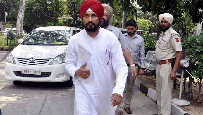 ਸਾਬਕਾ ਸੀ.ਐੱਮ ਚੰਨੀ ਦੀ ਵਿਜੀਲੈਂਸ ਅੱਗੇ ਪੇਸ਼ੀ ਅੱਜ, ਕਾਂਗਰਸ ਨੇ ਬਣਾਇਆ ਮੁੱਦਾ