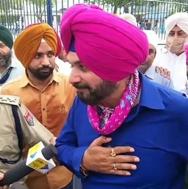 ਹਾਈਕੋਰਟ ‘ਚ ਨਵਜੋਤ ਸਿੱਧੂ ਦੀ ਪਟੀਸ਼ਨ ‘ਤੇ ਸੁਣਵਾਈ: ਜਾਨ ਨੂੰ ਖ਼ਤਰਾ, Y+ਸੁਰੱਖਿਆ ਨੂੰ Z+ ਕਰਨ ਦੀ ਮੰਗ; ਪੰਜਾਬ ਸਰਕਾਰ ਦੇਵੇਗੀ ਜਵਾਬ