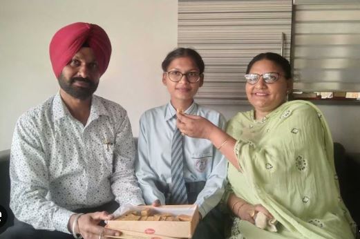 12 ਵੀਂ ਦੇ ਟਾਪਰ ਵਿਦਿਆਰਥੀਆਂ ਨੂੰ ਸੀ.ਐੱਮ ਮਾਨ ਦੇਣਗੇ 51 ਹਜ਼ਾਰ