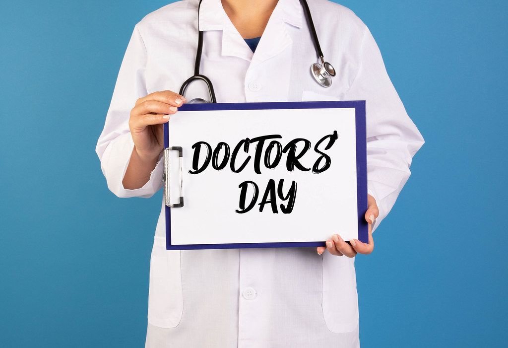 National Doctors Day 2023: ਹਰ ਸਾਲ 1 ਜੁਲਾਈ ਨੂੰ ਕਿਉਂ ਮਨਾਇਆ ਜਾਂਦਾ ਹੈ  ਡਾਕਟਰ ਦਿਵਸ? ਜਾਣੋ ਇਤਿਹਾਸ