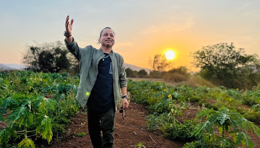 Kailash Kher Birthday: ਗੰਗਾ ‘ਚ ਛਾਲ ਮਾਰ ਕੇ ਕੀਤੀ ਖੁਦਕੁਸ਼ੀ ਦੀ ਕੋਸ਼ਿਸ਼, ਜਿੰਗਲਾਂ ਨਾਲ ਚਮਕੀ ਕੈਲਾਸ਼ ਦੀ ਕਿਸਮਤ