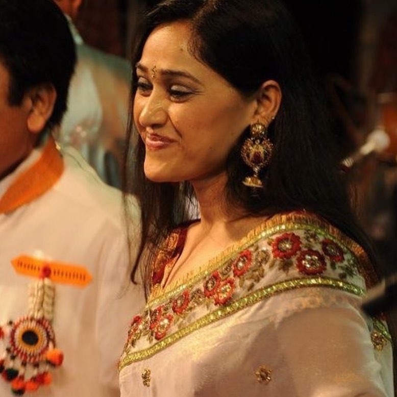 Disha Vakani Birthday: ਦਯਾਬੇਨ ਨੇ ਬੀ-ਗ੍ਰੇਡ ਫ਼ਿਲਮਾਂ ਵਿੱਚ ਕੀਤਾ ਕੰਮ, ਥਿਏਟਰ ਤੋਂ ਸ਼ੁਰੂ ਕੀਤਾ ਆਪਣਾ ਸਫ਼ਰ