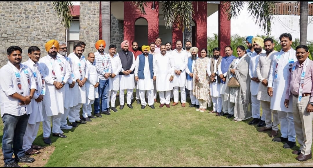 ਜਲੰਧਰ ‘ਚ ਕਾਂਗਰਸ ਨੂੰ ਵੱਡਾ ਝਟਕਾ, 10 ਕਾਂਗਰਸੀ ਕੌਂਸਲਰ ਆਮ ਆਦਮੀ ਪਾਰਟੀ ‘ਚ ਸ਼ਾਮਲ