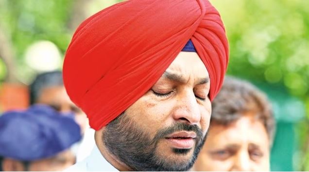 MP ਰਵਨੀਤ ਬਿੱਟੂ ਦੀ ਸਰਕਾਰੀ ਕੋਠੀ ‘ਚ ਚੱਲੀ ਗੋ.ਲੀ, ਗੰਨਮੈਨ ਦੀ ਮੌ.ਤ