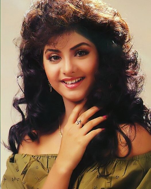 Divya Bharti Birthday: ਦੱਖਣ ਵਿੱਚ ਦਿਵਿਆ ਭਾਰਤੀ ਦੇ ਨਾਮ ਦਾ ਬਣਿਆ ਹੋਇਆ ਹੈ ਮੰਦਰ