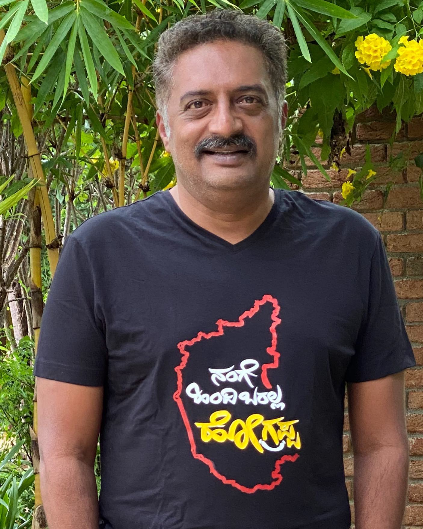 Prakash Raj Birthday: 12 ਸਾਲ ਛੋਟੀ ਕੋਰੀਓਗ੍ਰਾਫਰ ਨਾਲ ਪ੍ਰਕਾਸ਼ ਨੇ ਕੀਤਾ ਦੂਜਾ ਵਿਆਹ, ਜਾਣੋ ਦਿਲਚਸਪ ਗੱਲਾਂ