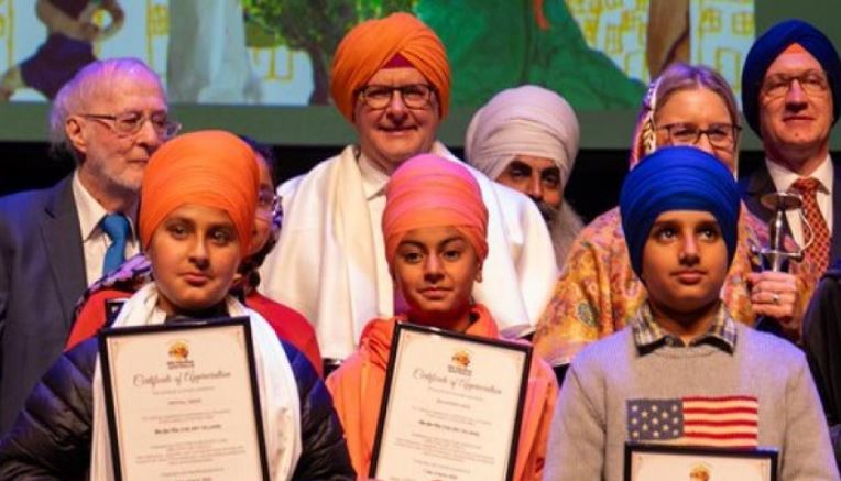 ਆਸਟ੍ਰੇਲੀਆ ਦੇ PM ਐਂਥਨੀ ਨੇ ਸਿੱਖਾਂ ਨਾਲ ਮਨਾਇਆ ਵਿਸਾਖੀ ਦਾ ਜਸ਼ਨ, ਪੱਗ ਬੰਨ੍ਹੀਂ ਆਏ ਨਜ਼ਰ