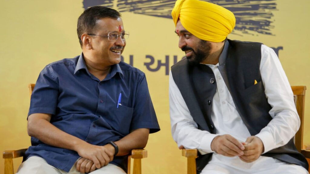 ਅੱਜ ਪੰਜਾਬ ਆਉਣਗੇ ਕੇਜਰੀਵਾਲ, ਸ੍ਰੀ ਦਰਬਾਰ ਸਾਹਿਬ ਮੱਥਾ ਟੇਕਣ ਮਗਰੋਂ ਕਰਨਗੇ ਚੋਣ ਪ੍ਰਚਾਰ